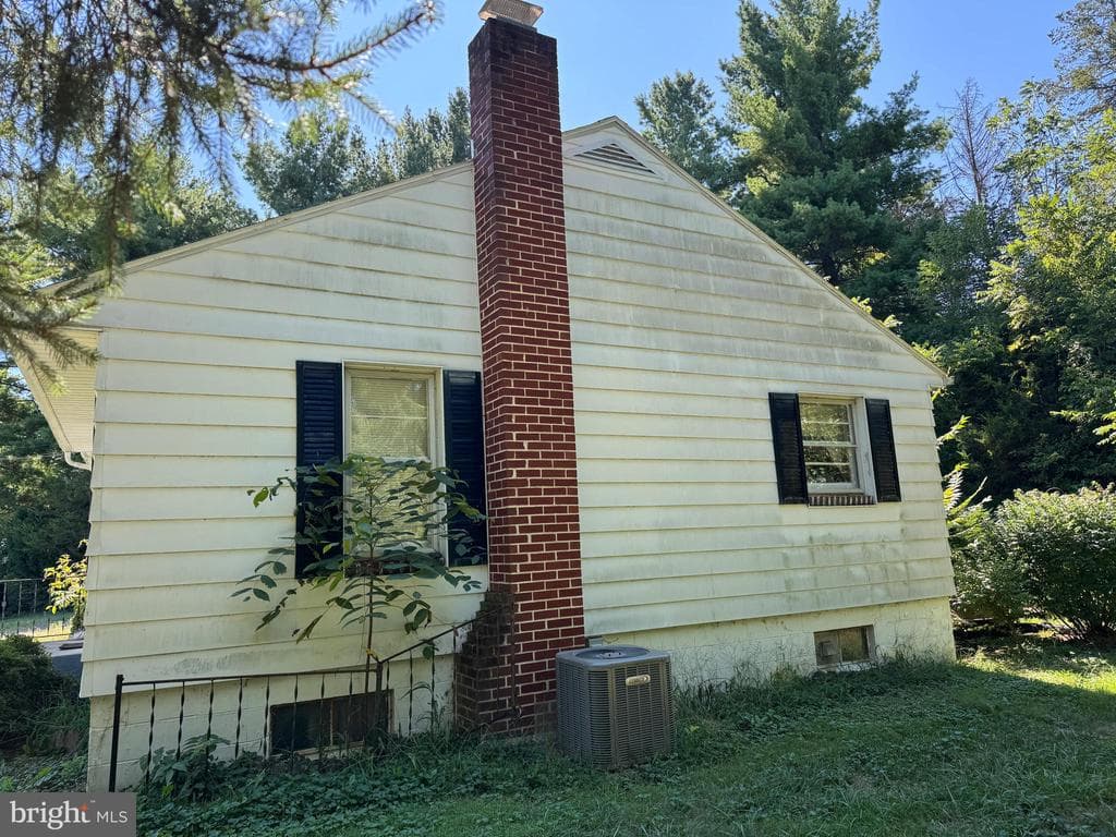Property photo #9 for 4594 Salem Church Rd, Waynesboro, PA 17268